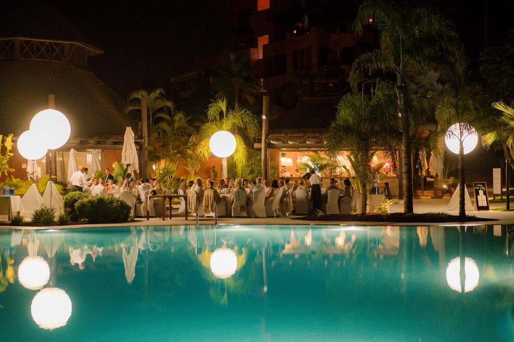 Diner onder de sterren bij het huwelijk van Terry en Anne op Tenerife